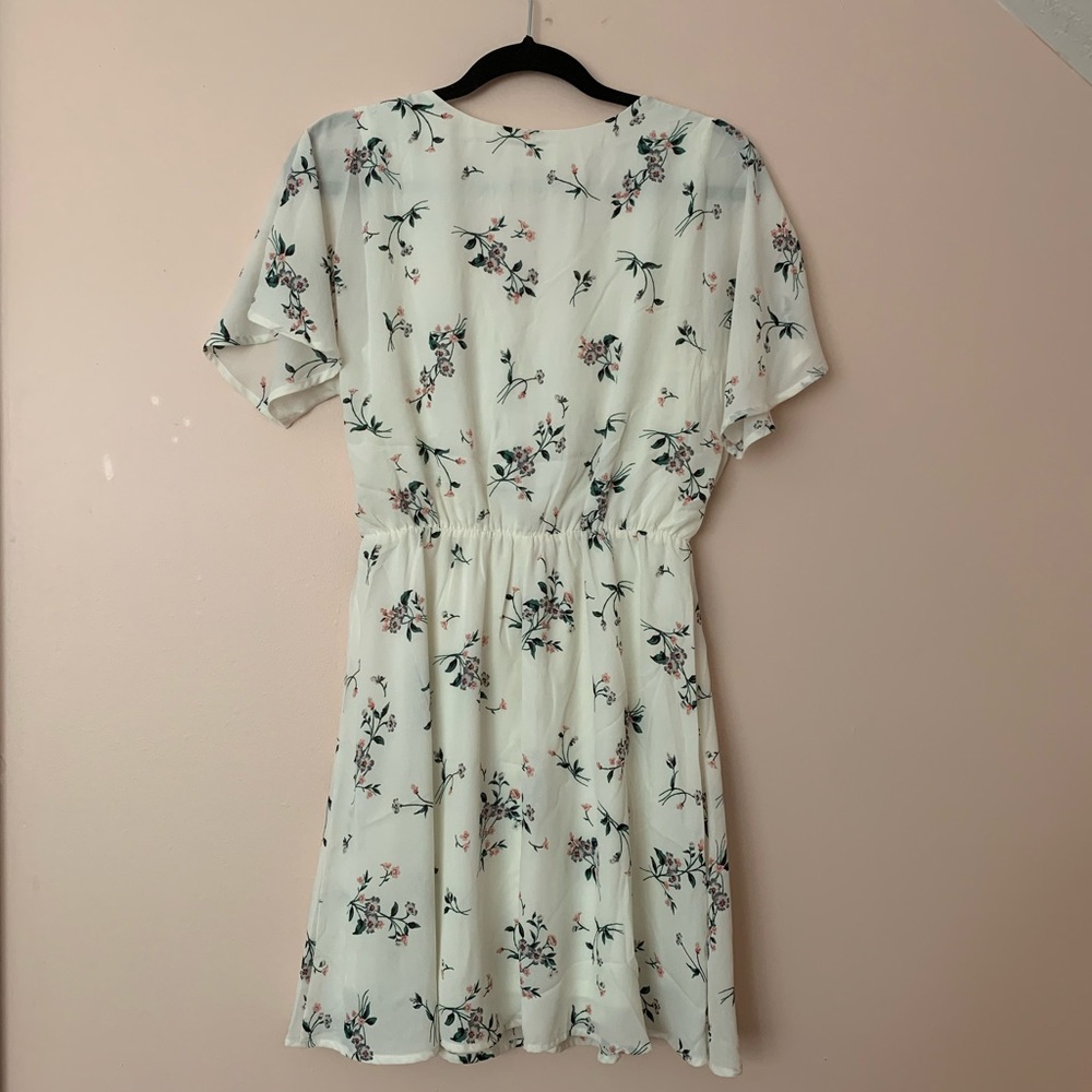 White Floral Short Sleeved Dress